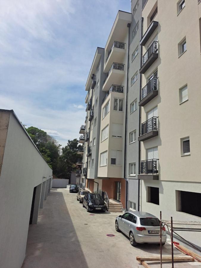 Gold Apartment Mostar Exterior photo